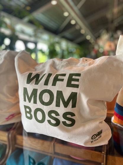 SHOPPER WIFE/MOM/BOSS